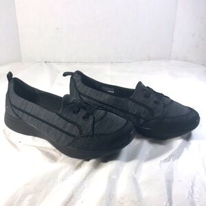 Skechers Women’s Gray Memory Foam Wide Fit Microburst 2.0 Slip On Sneakers